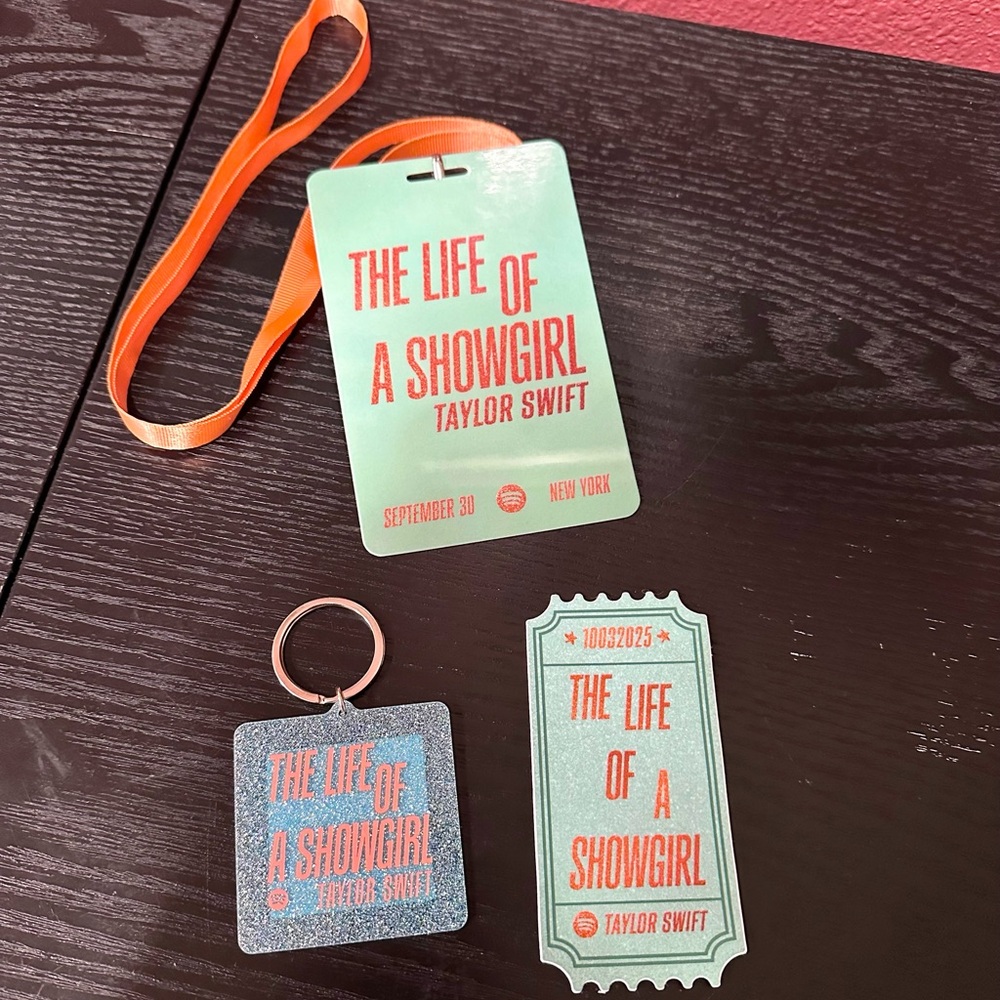 Taylor Swift Life of a Showgirl Spotify PopUp Swag